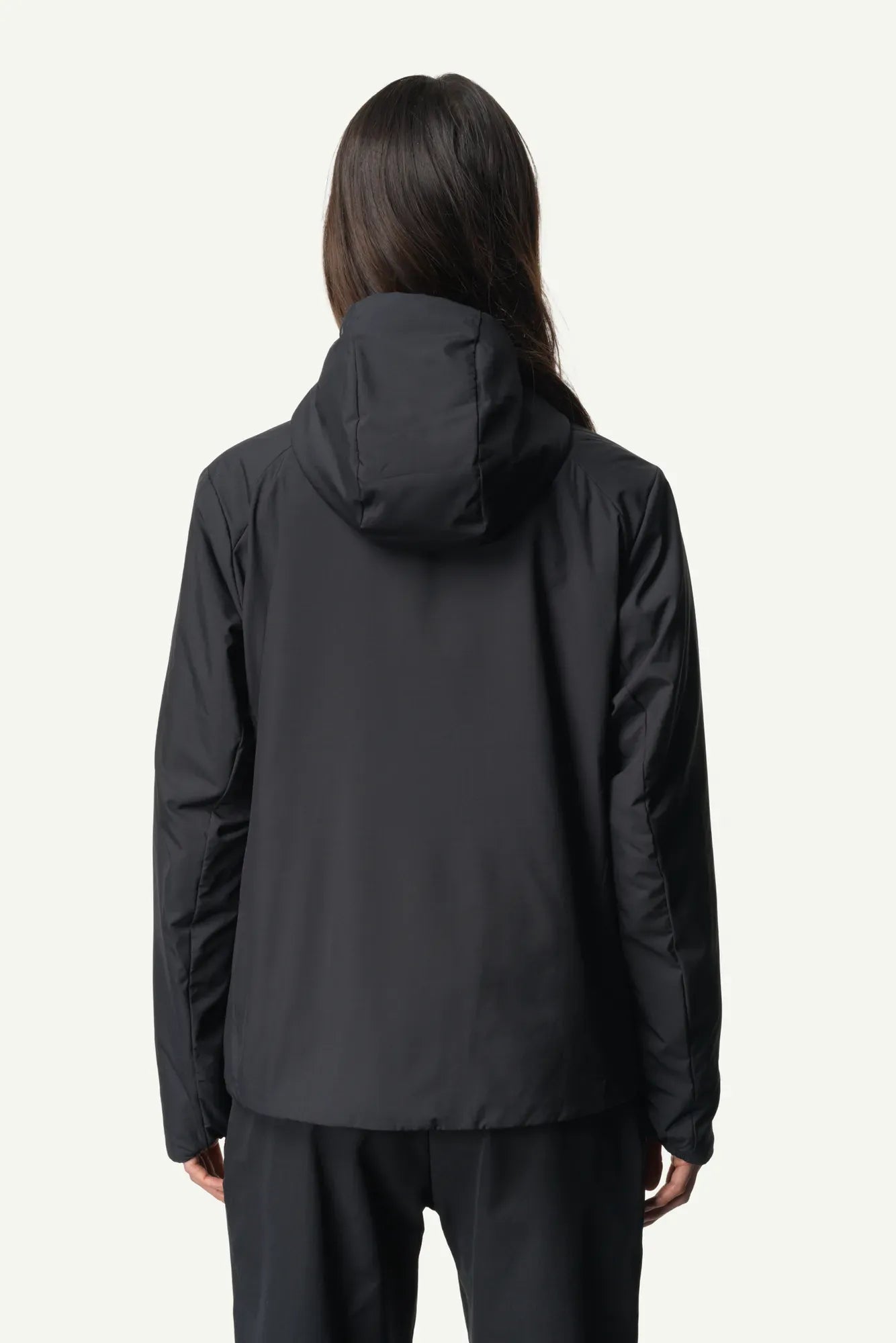 820041_900_400_Women_Tech_Insulation_Houdi_true_black_c_low