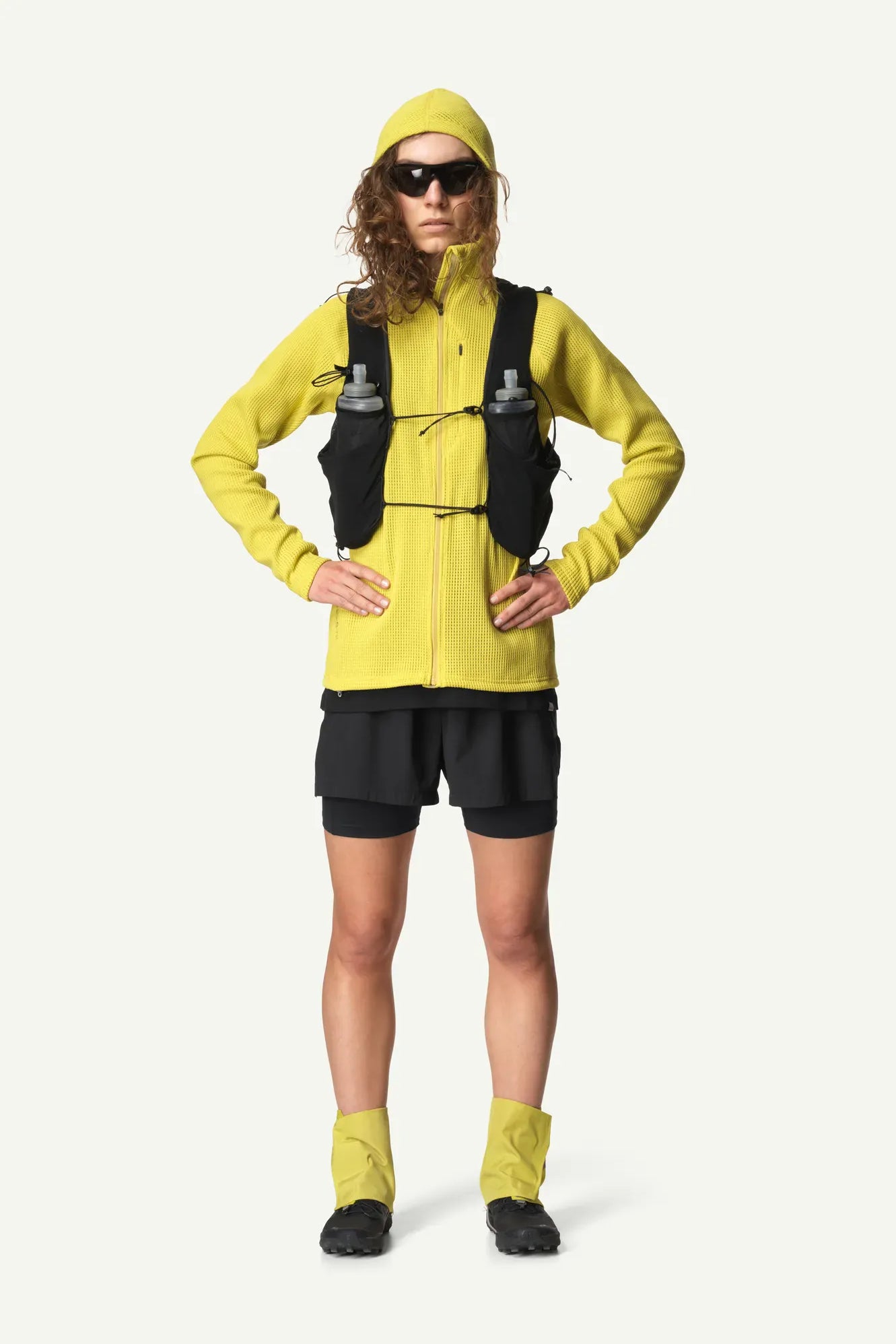 840059_900_100_Women_Pace_Trail_Shorts_true_black_C459_c_low