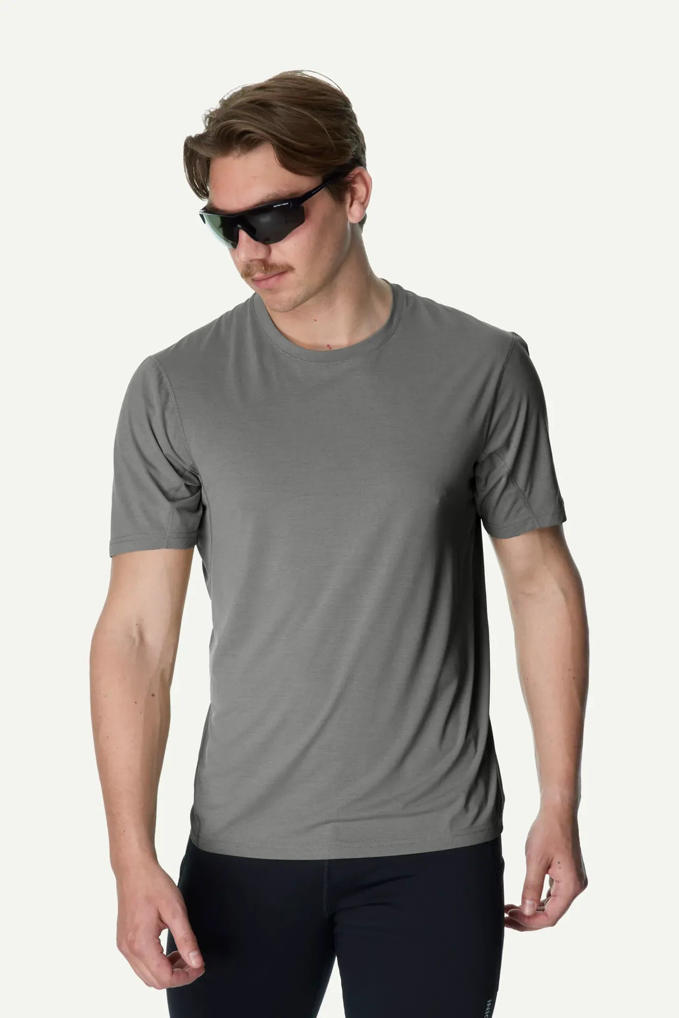 840069_696_200_Men_Pace_Air_Tee_geyser_grey_c_low