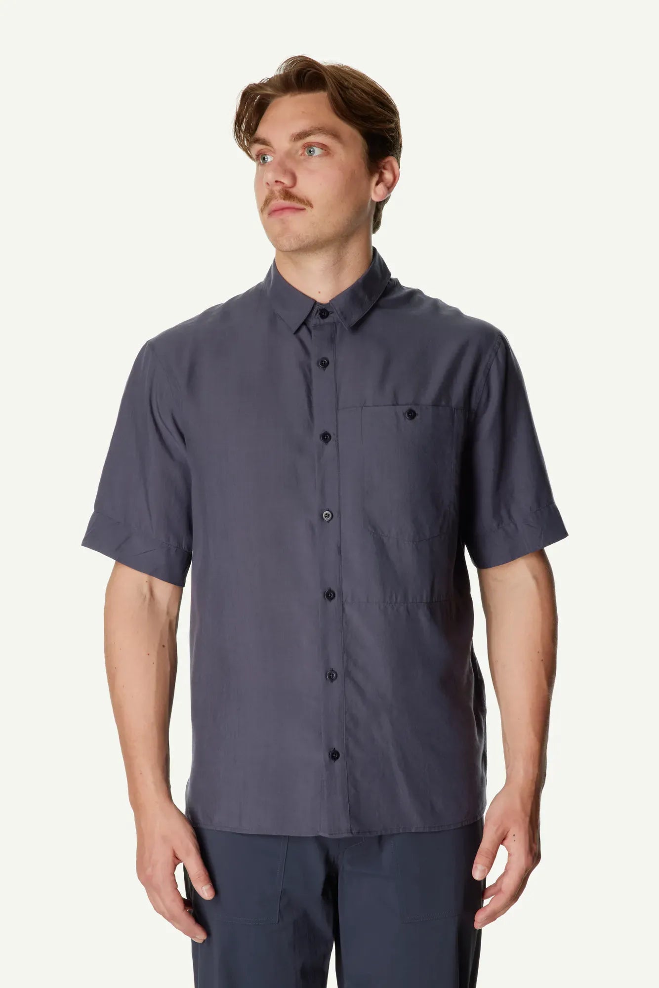 860051_A33_200_Men_Tree_Shortsleeve_Shirt_hombre_blue_A372_c_low
