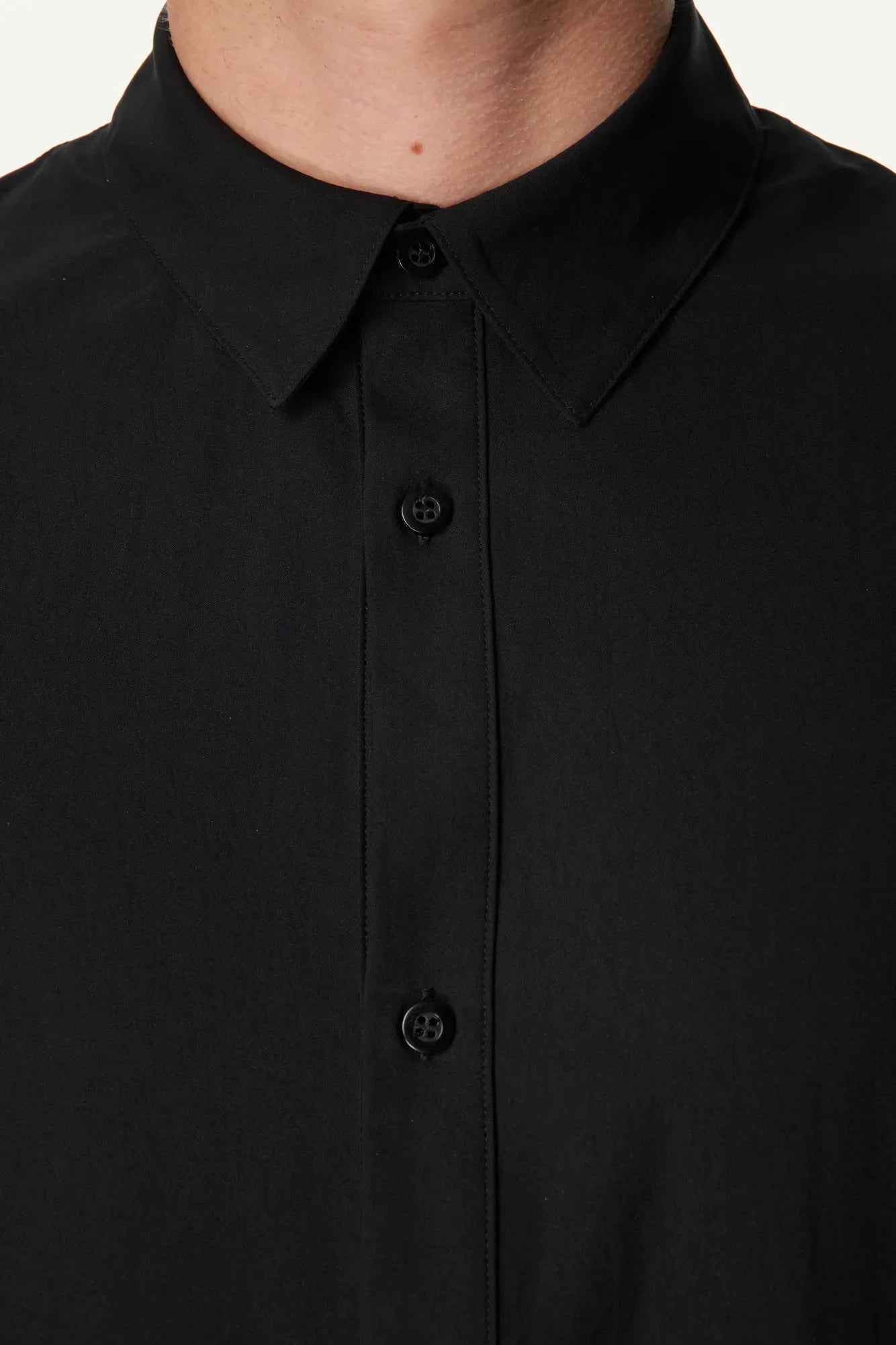 860058_900_201_Men_Symbio_Base_Shirt_true_black_A372_c_low