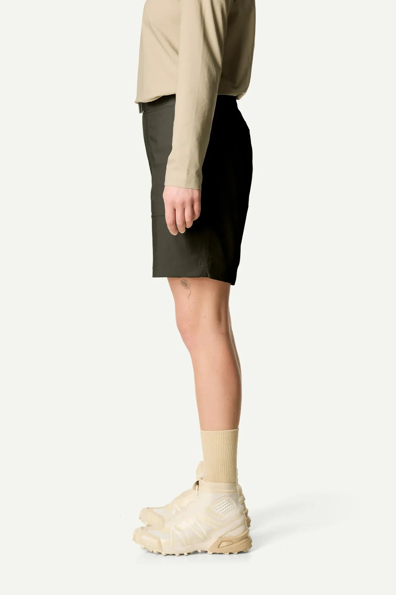 860064_H29_201_Women_Liquid_Chore_Shorts_green_illusion_c_low