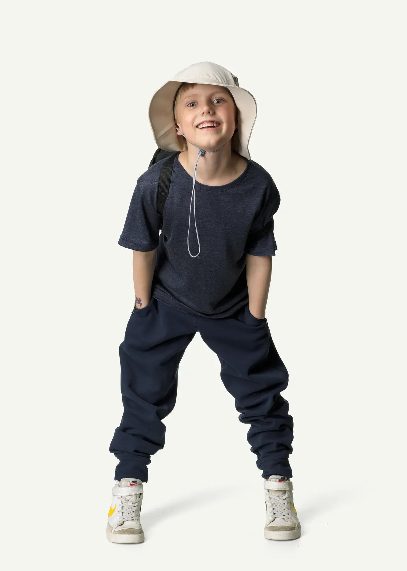 880004_198_105_Kids_Activist_Tee_deep_sea_blue_c_low