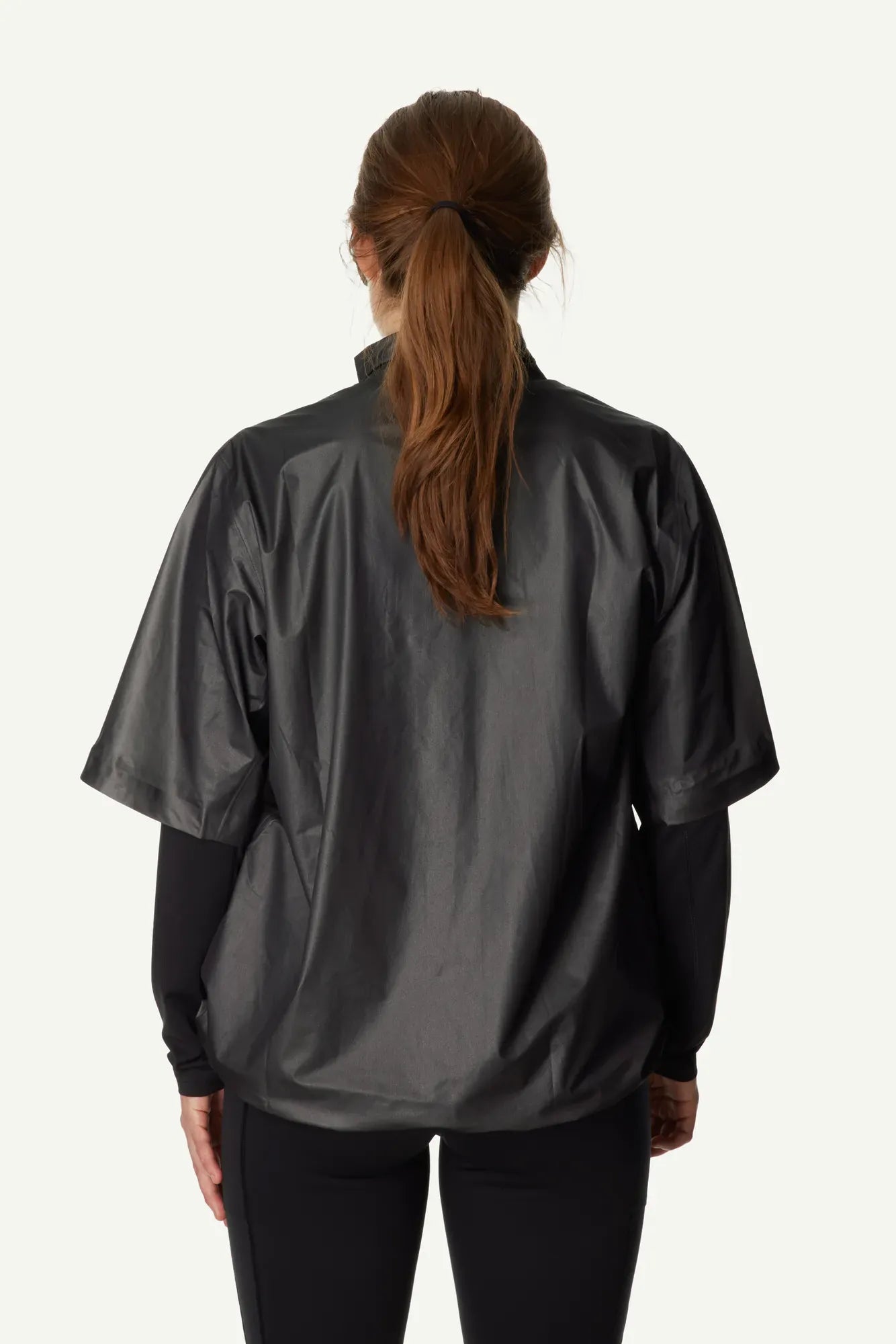 Ws-The-Orange-Tee_True-Black_810062_900_P_B_0025_c_low